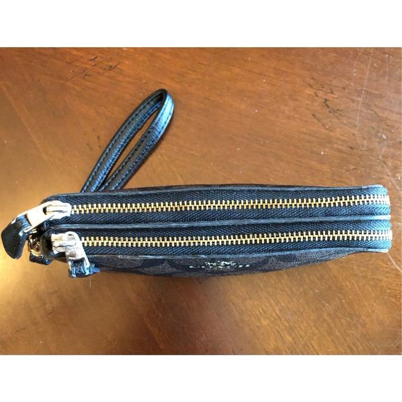 COACH - Signature Corner/Double Zip Wristlet Brown/Black Covered Canvas. PERFECT - Picture 9 of 16